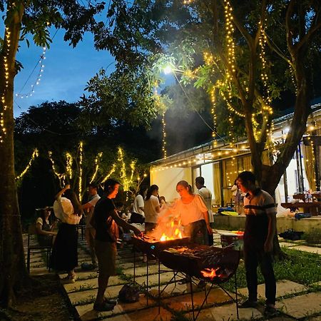 Chu Thien Homestay And Camping Hanoi Eksteriør billede