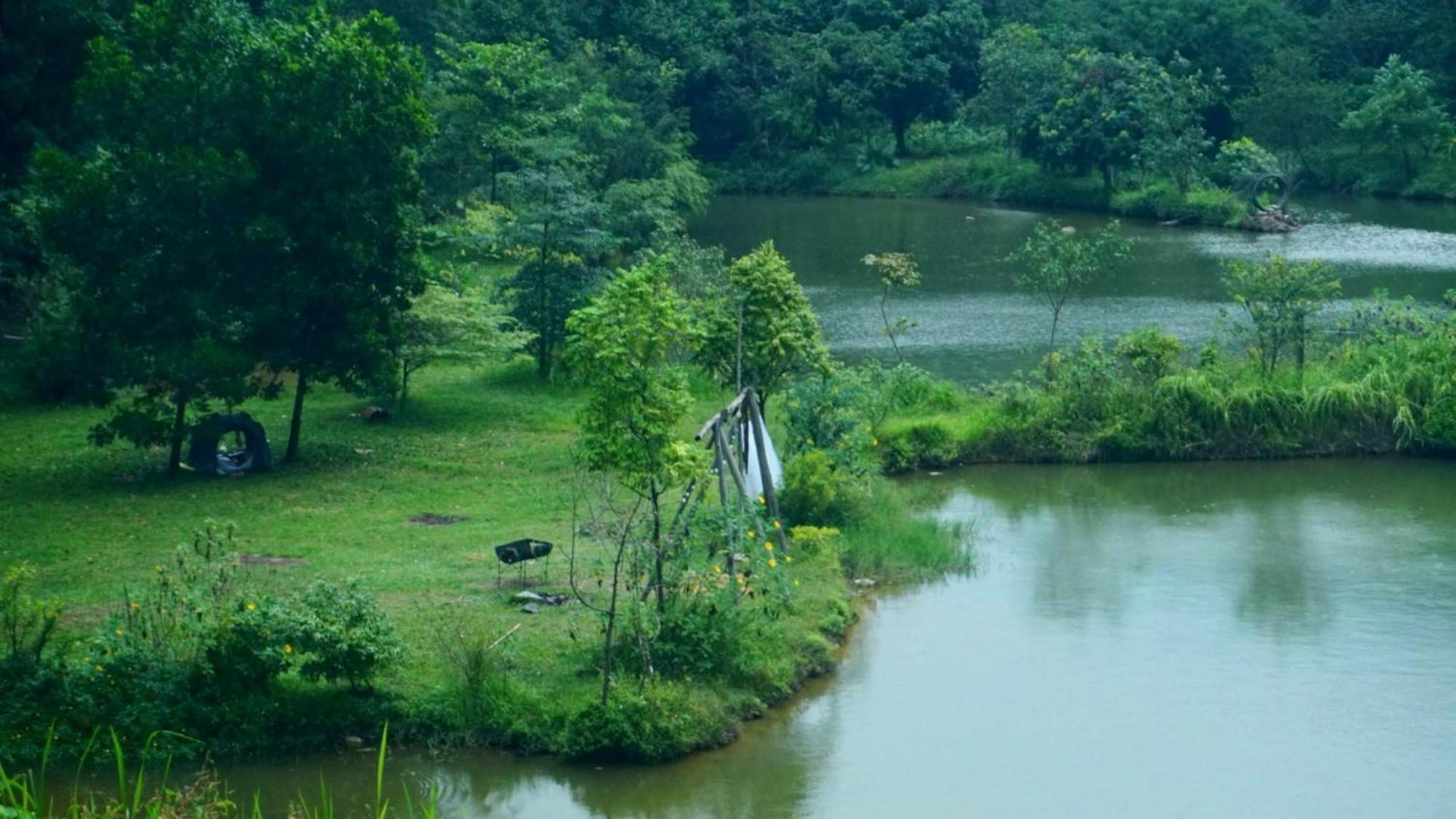 Chu Thien Homestay And Camping Hanoi Eksteriør billede