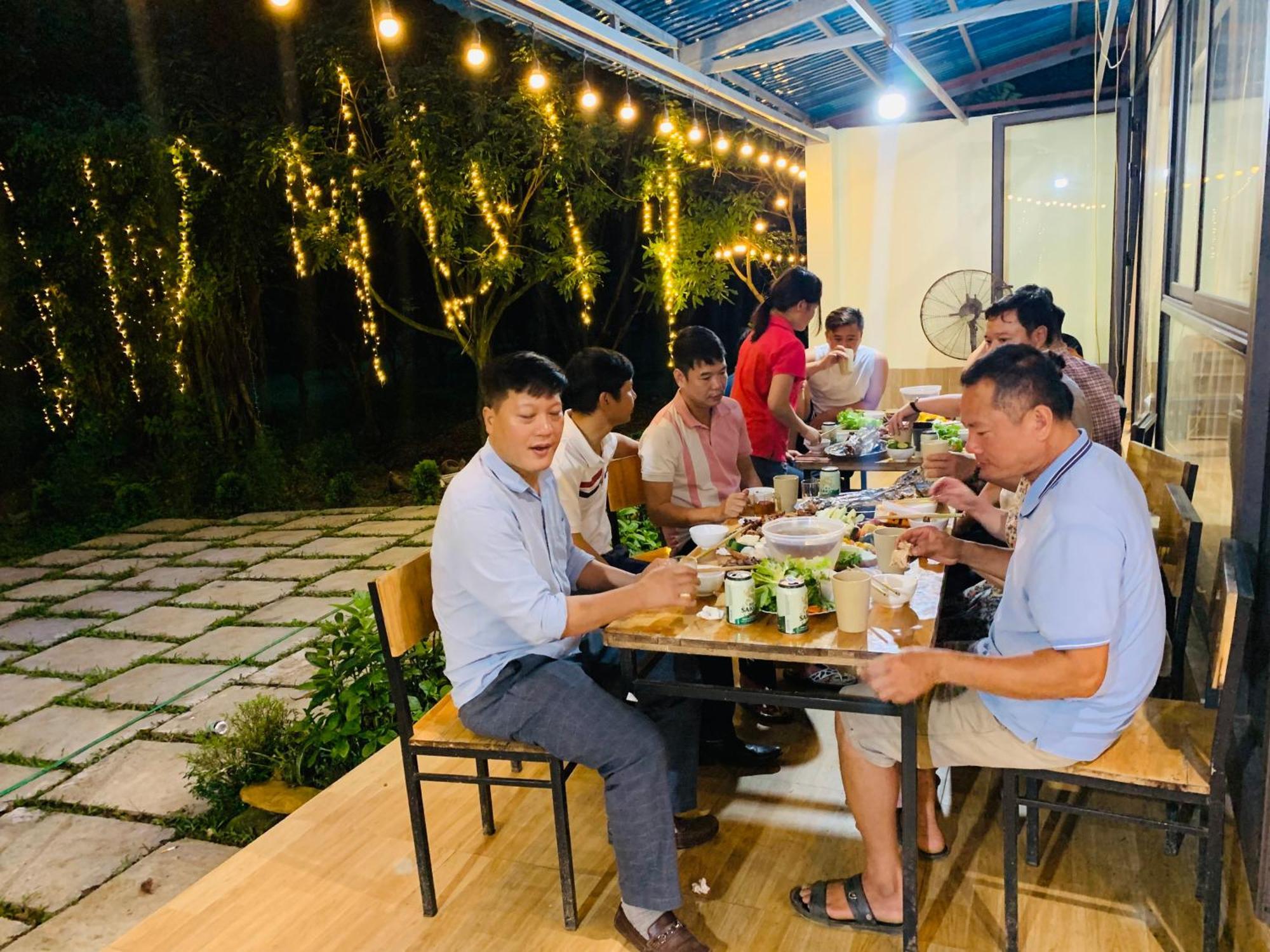 Chu Thien Homestay And Camping Hanoi Eksteriør billede